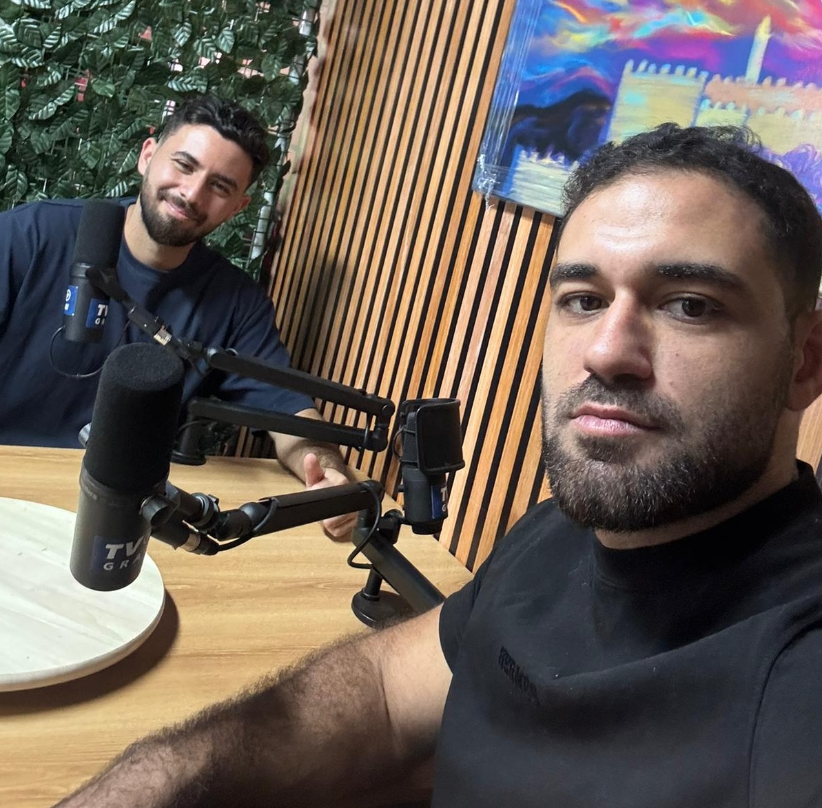 איתי קריטמלר ושי שוטשווילי באולפן